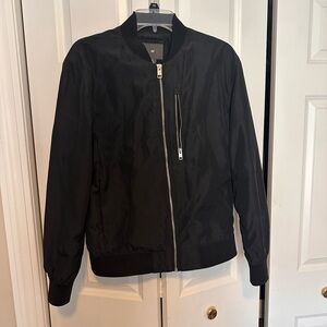 Black H&M windbreaker/bomber jacket. EUC. Size small
